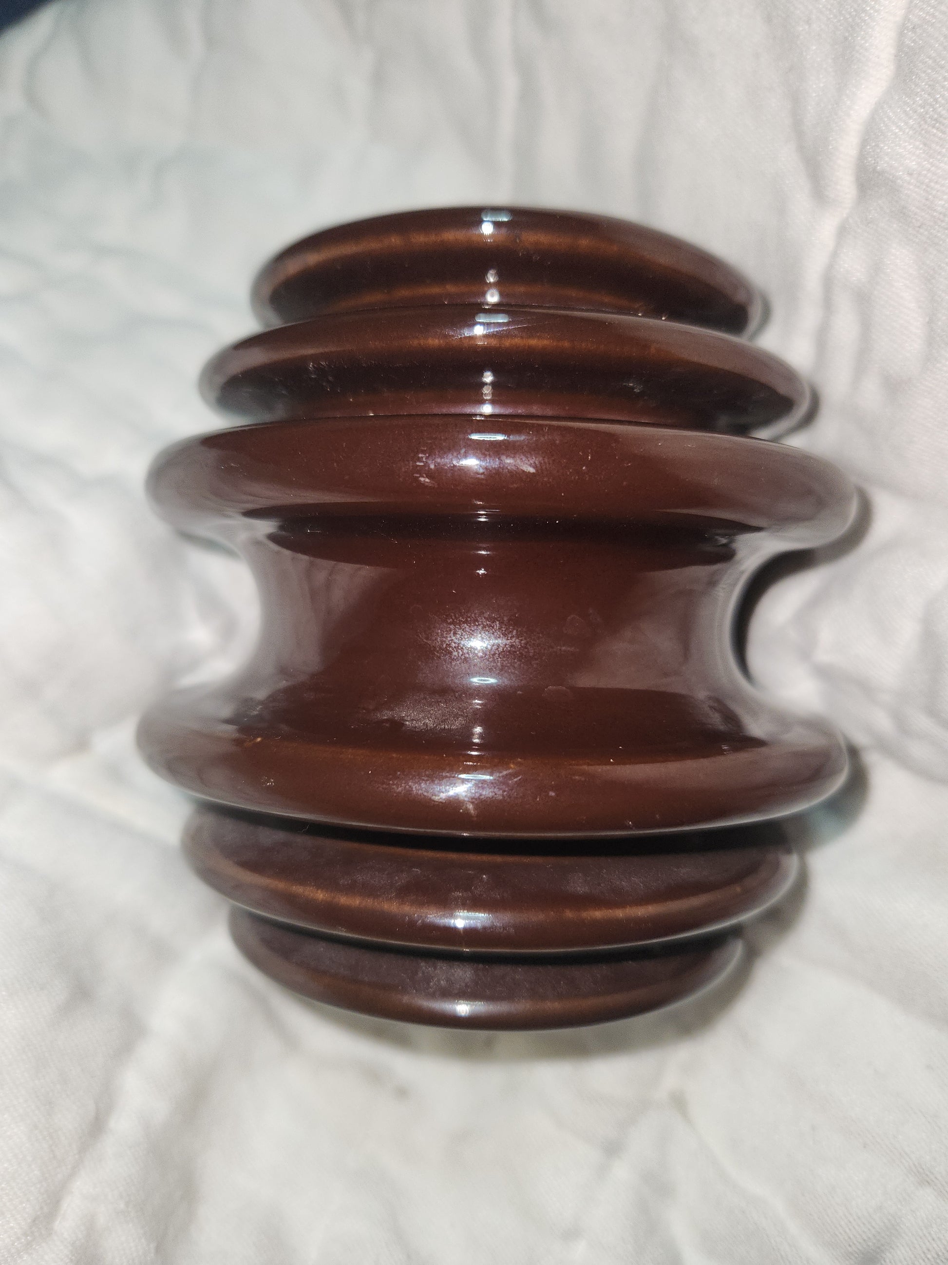 Illinois Electric Porcelain Co. Brown Glazed Ceramic Porcelain Telephone Insulator beehive spool iep1