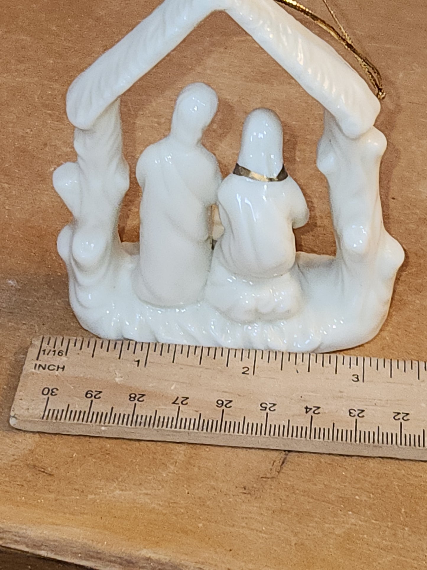 Vintage World Bazaars Nativity Ornament with Original Box nt07