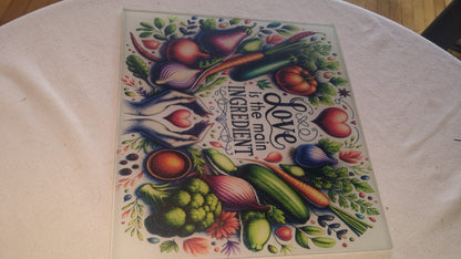 Glass cutting board Love is the main ingredient