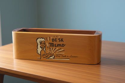 Vintage Cedar Wooden Lady Desk Memo and Pen Holder Deep South of Louisiana MCM dh7