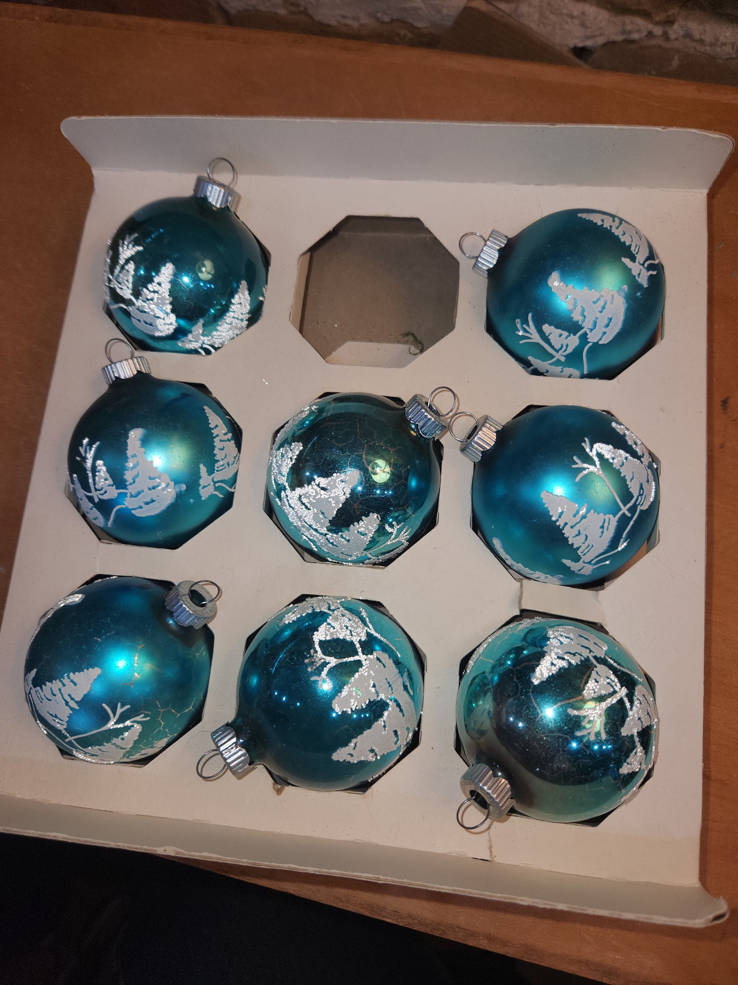 Vintage Shiny Brite 2" Turqoise Ornaments with Venetian dew and Box. Incomplete set. 8 Ornaments AS IS bo86