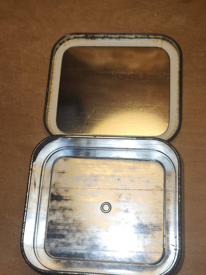 Vintage Bell's Three Nuns Tobacco Tin 50 g Empty NO Contents Glasgow tin014