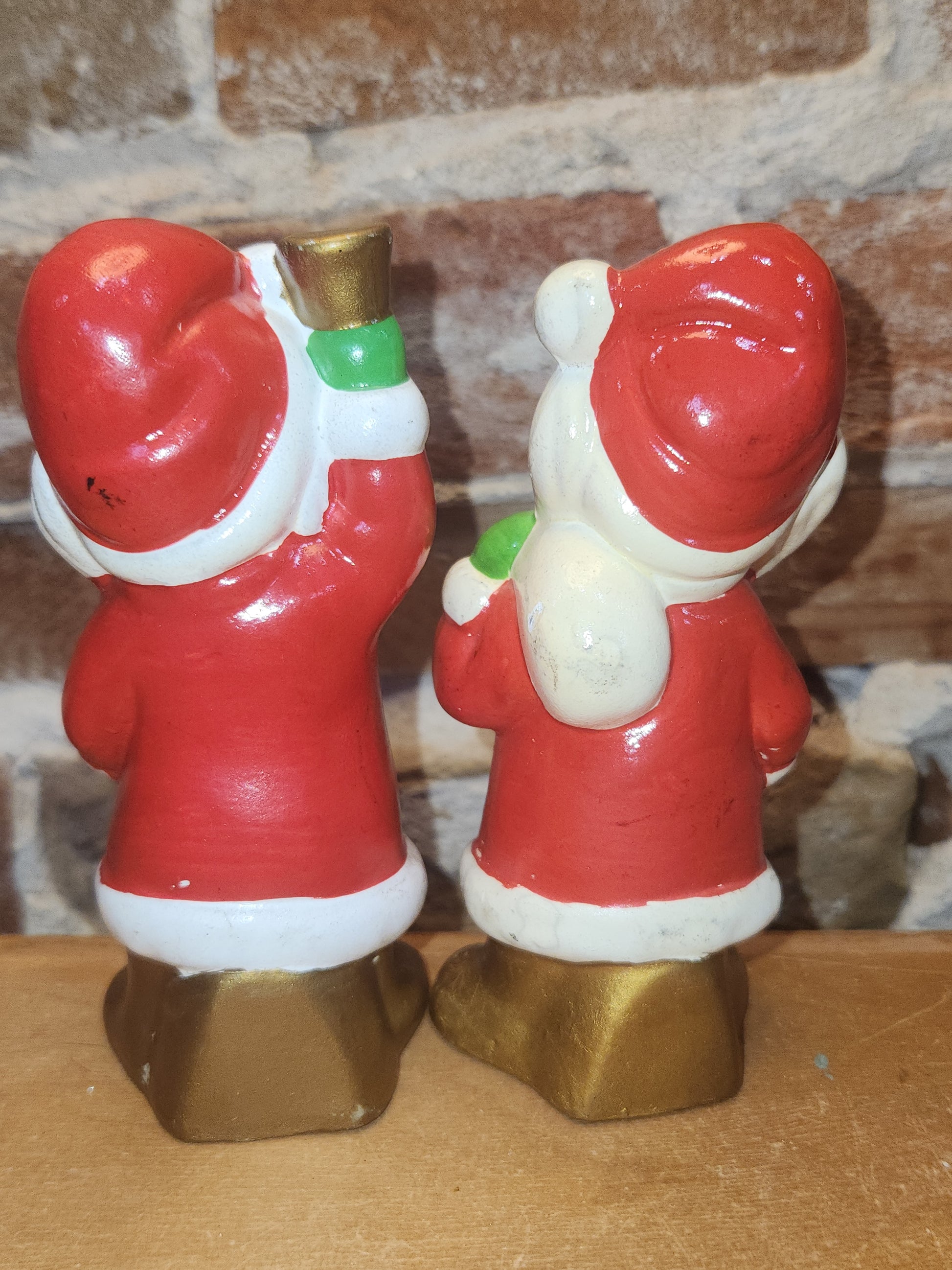Vintage Chalkware Santa Figurines Set of 2 Made in Japan cw2