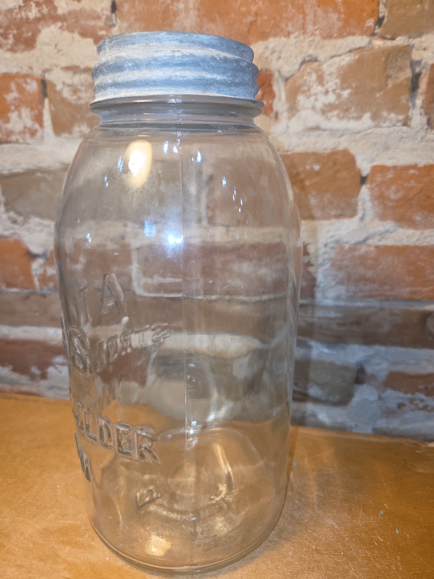 Vintage 1/2 Gallon Jar Atlas Strong Shoulder Mason Clear Glass with Atlas Zinc Lid jar54