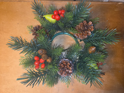 Vintage Christmas Candle Ring Centerpiece Plastic Greenery Pinecone Pear Berry Evergreen cr3
