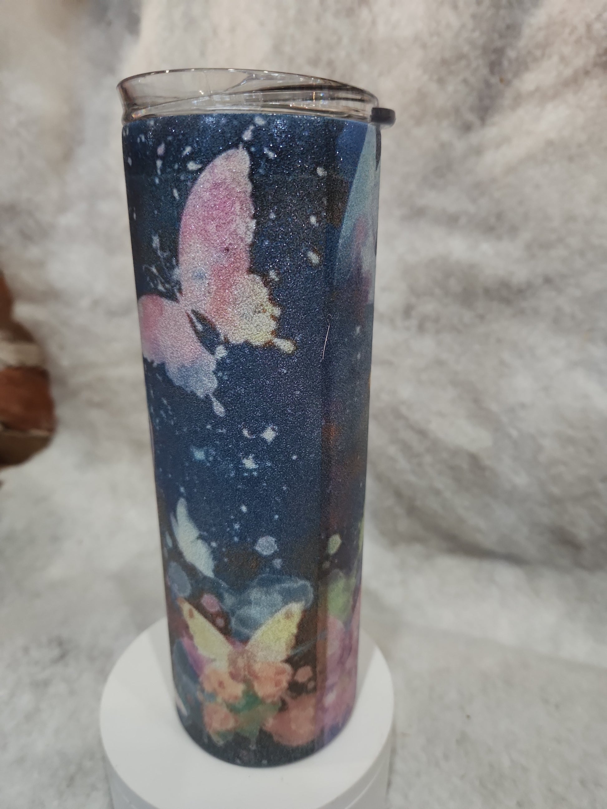 20 Oz Stainless Steel, Insulated, glitter Tumbler. I can do all things through him tg91