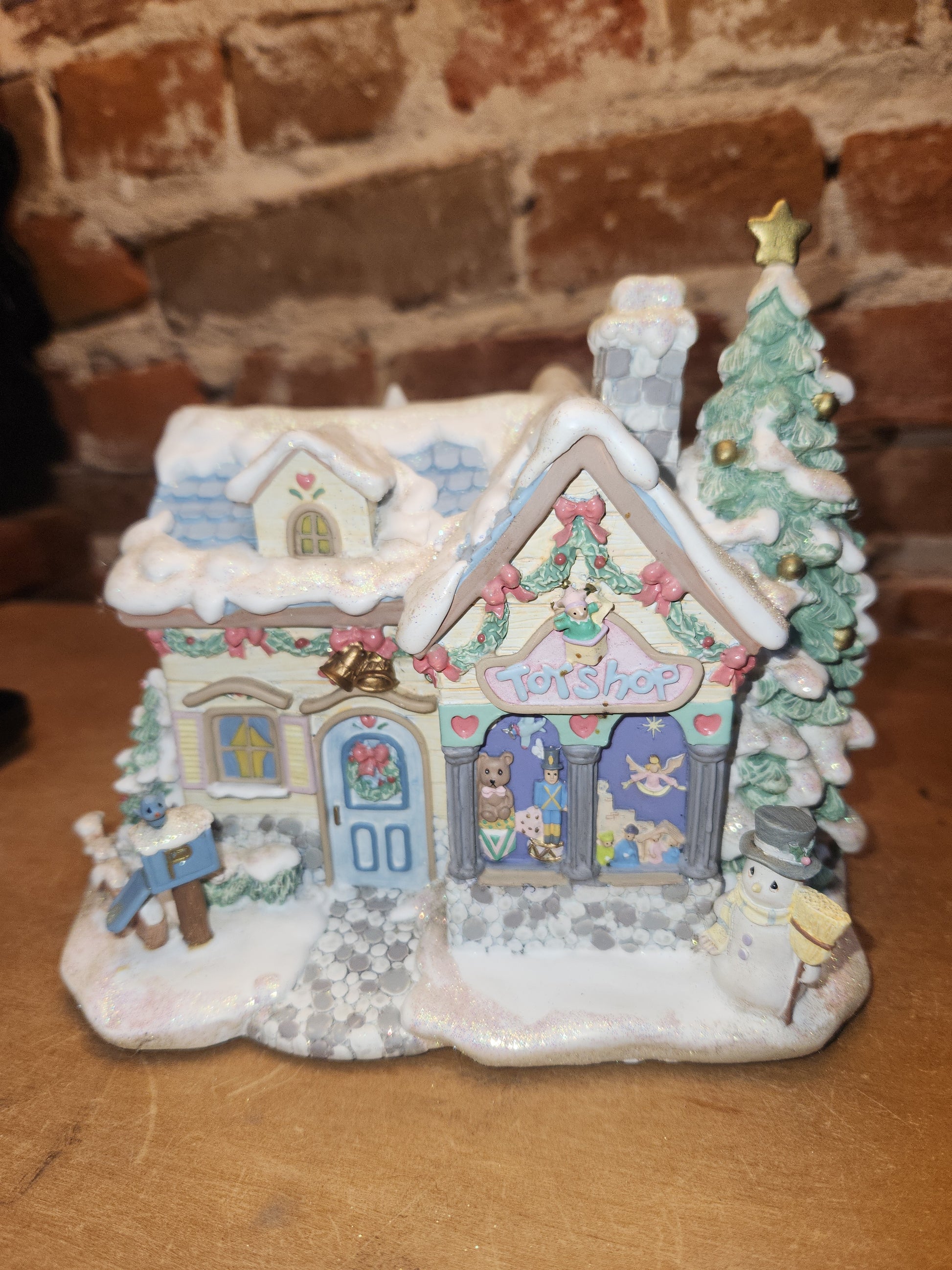 Vintage Hathorne Village Precious Moments Village Tiny Treasures Toy Shop pm1