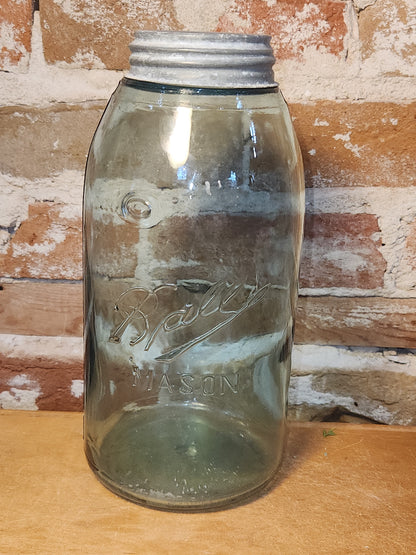 Antique 1/2 Gallon Jar Ball Mason Cornflower Blue 1900-1910 AS IS Chip jar76