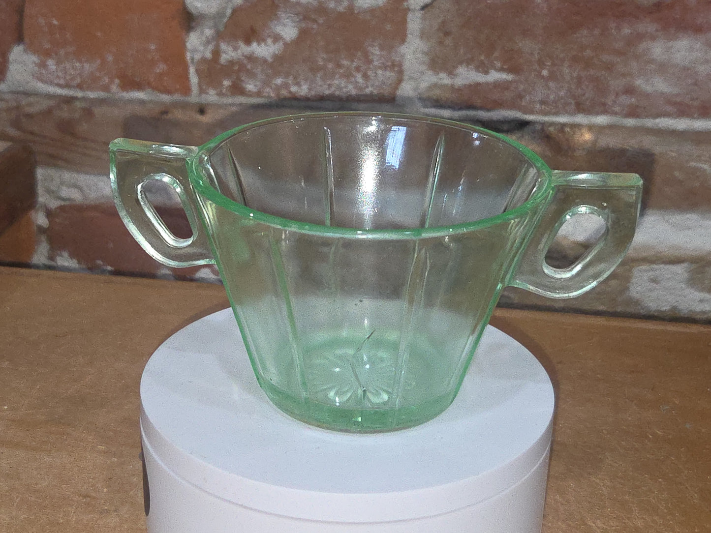 Vintage Uranium Green Depression Glass Sugar Bowl Vaseline AS IS Crack Glows dg78