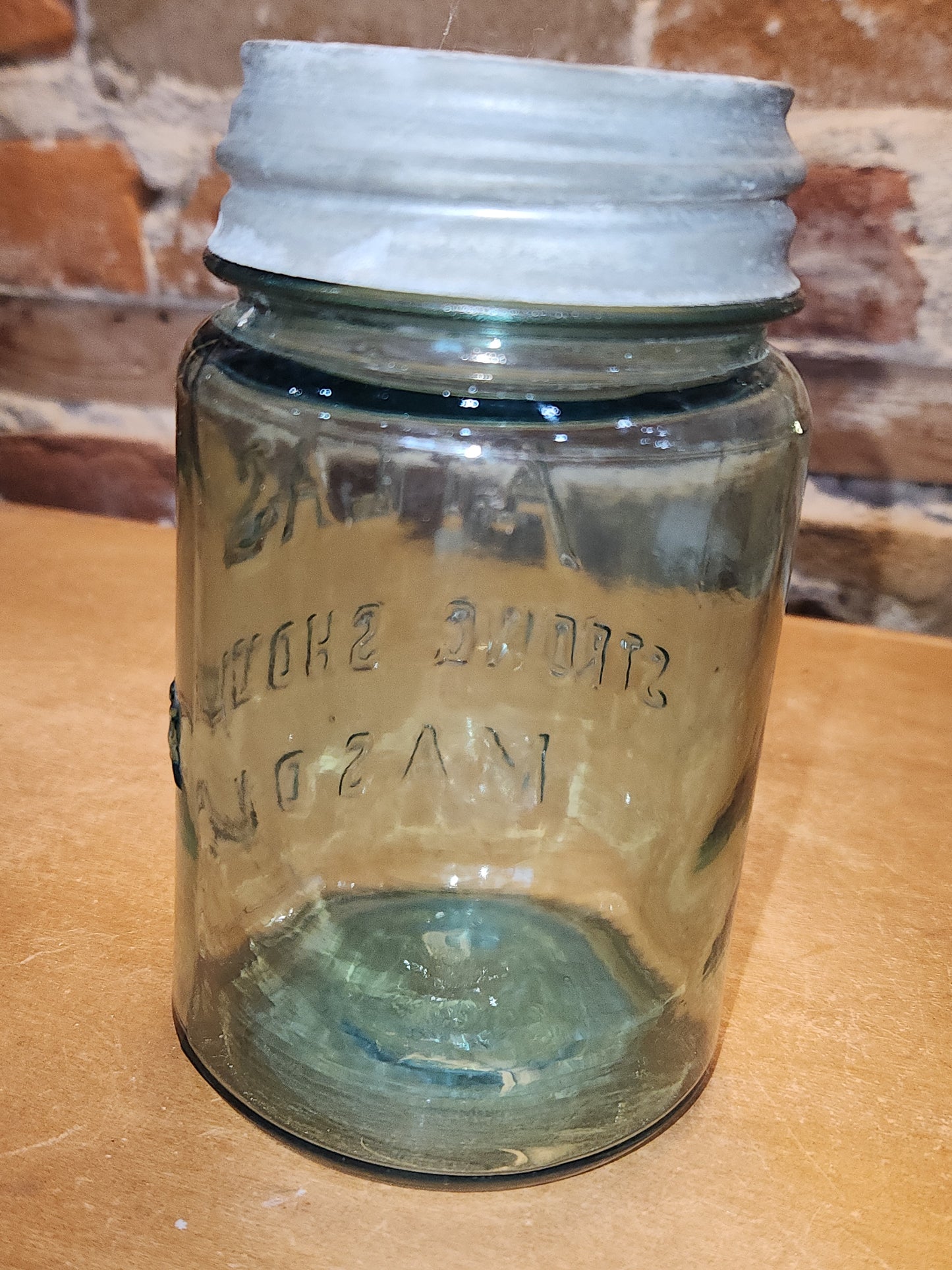 Vintage Atlas Strong Shoulder Mason Clear Glass Pint Jar with Atlas Zinc Lid jar99