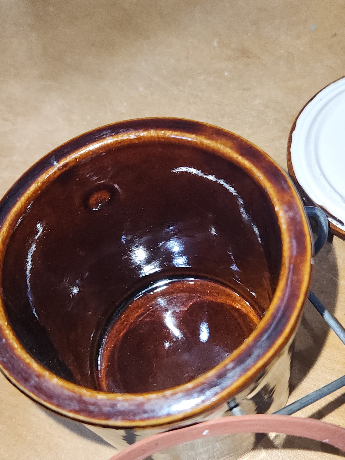 Vintage Brown Pottery Crock Lid and Metal Bail pot52