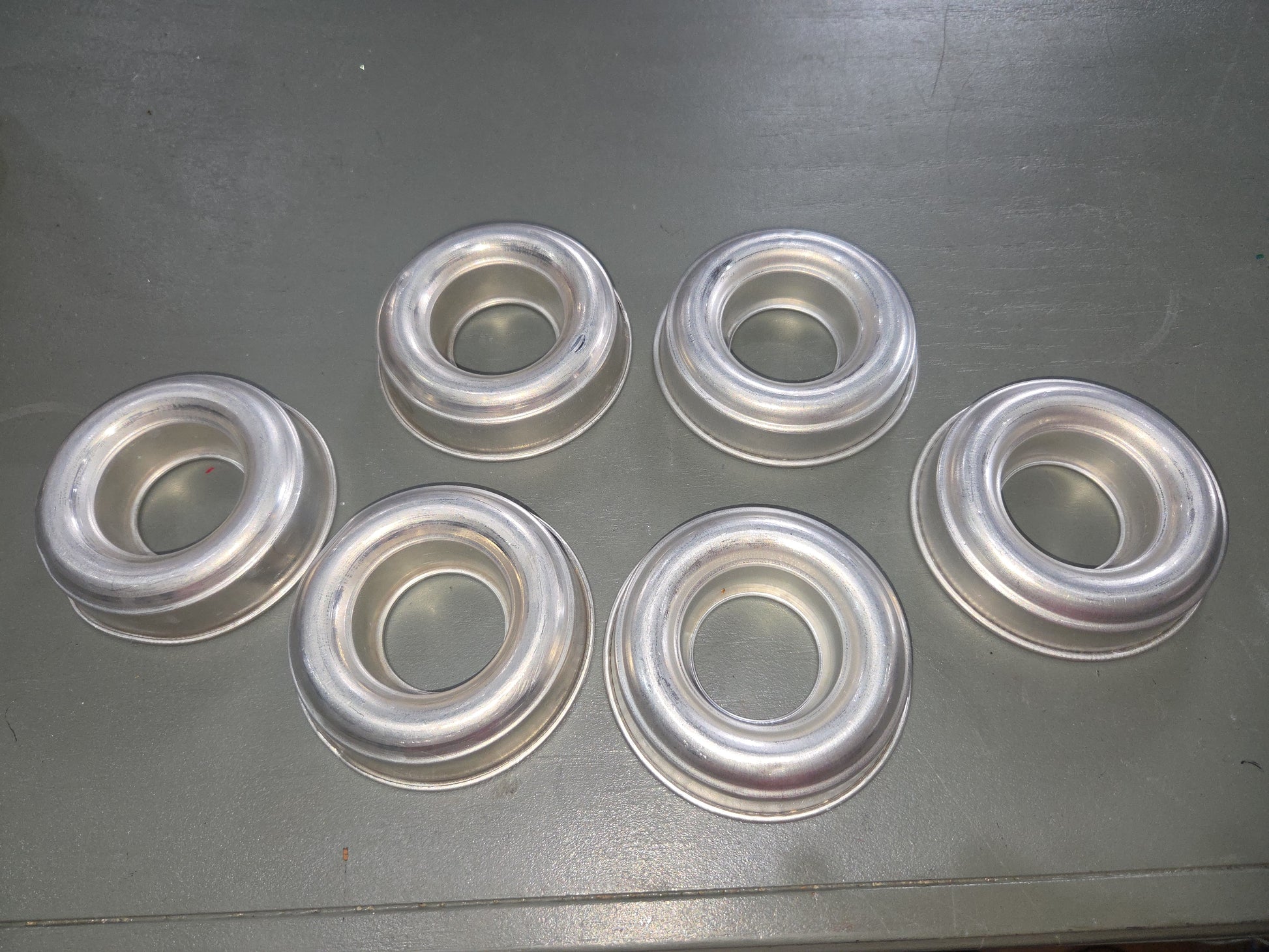 Vintage Aluminum Mini Round Ring Molds Cake, Jello, Desserts Set of 6 AS IS 3.5” bt8