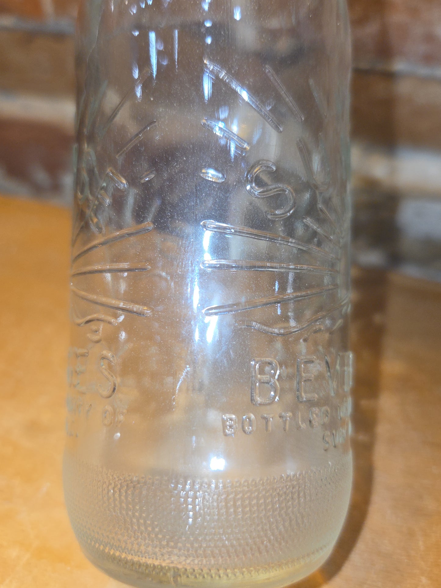 Vintage Soda Bottle Sun-Rise Beverage 10 oz Clear Glass vsb50