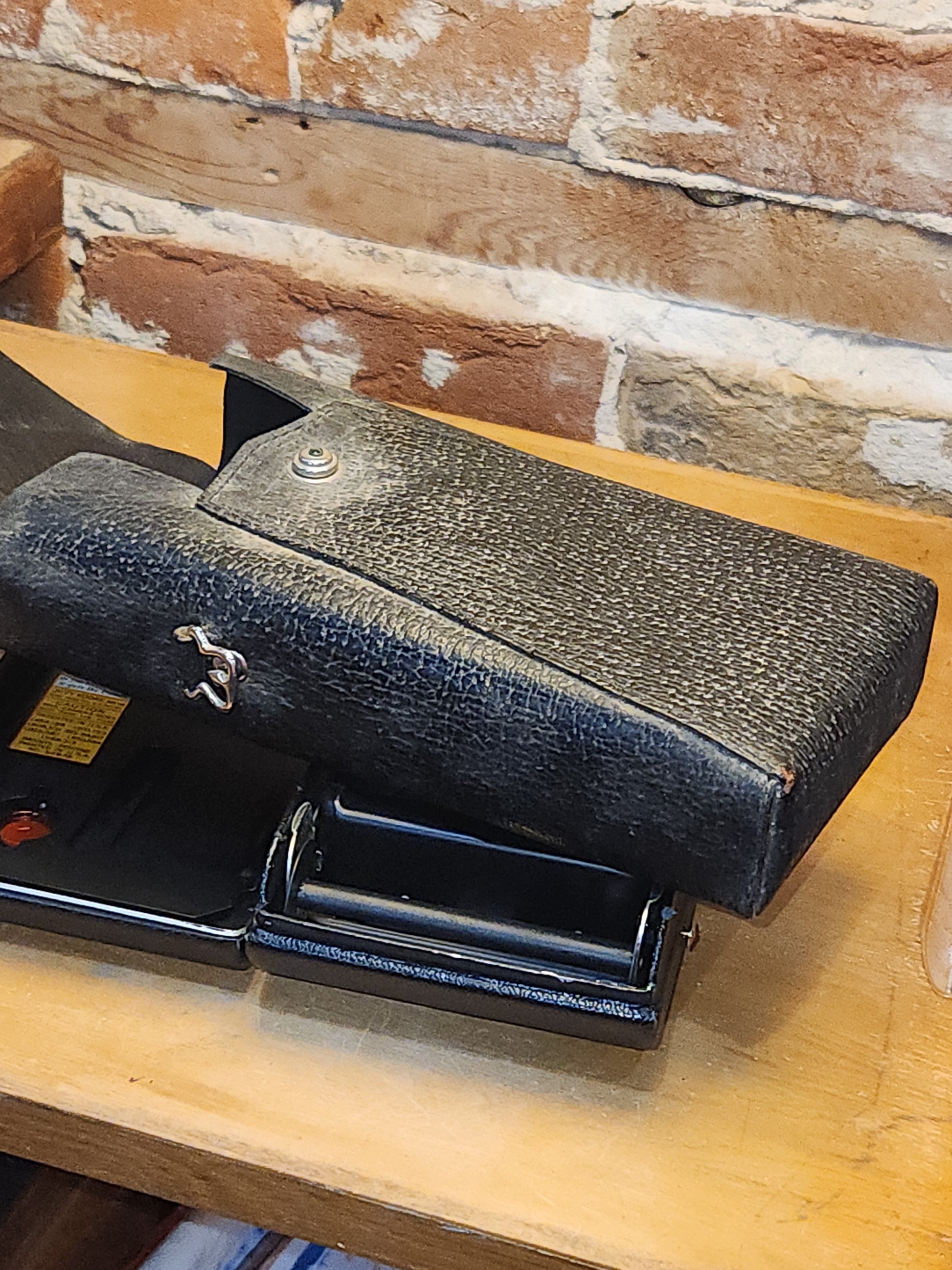 Vintage Eastman Kodak Jiffy Kodak Six-16 Camera ek7
