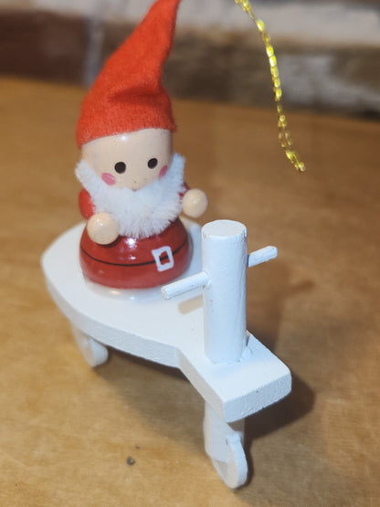 Vintage Wooden Ornaments Santa Set of 4 MCM Kitchy