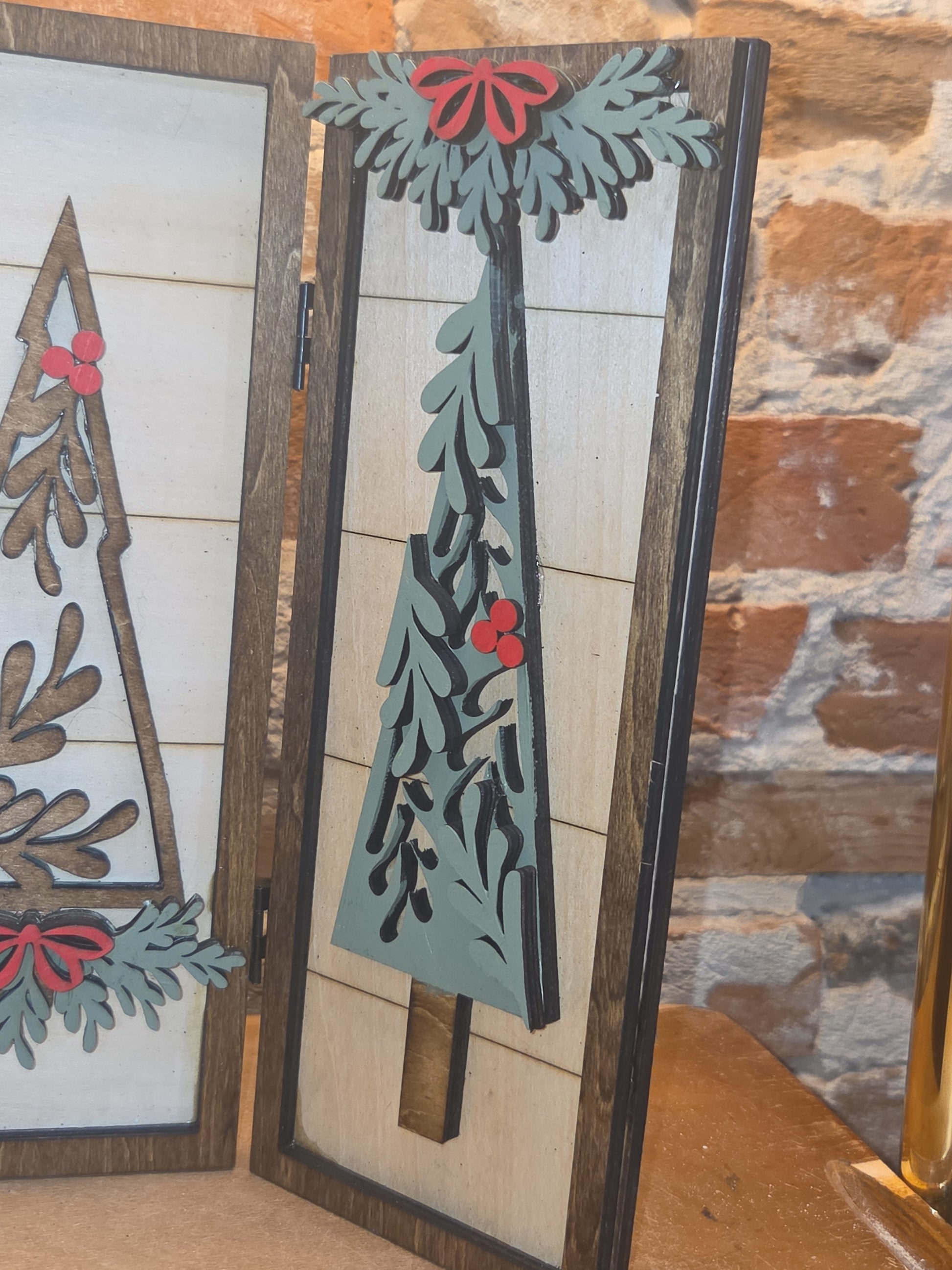 Trio Frame Decor Christmas Trees 10 1/2" tt74