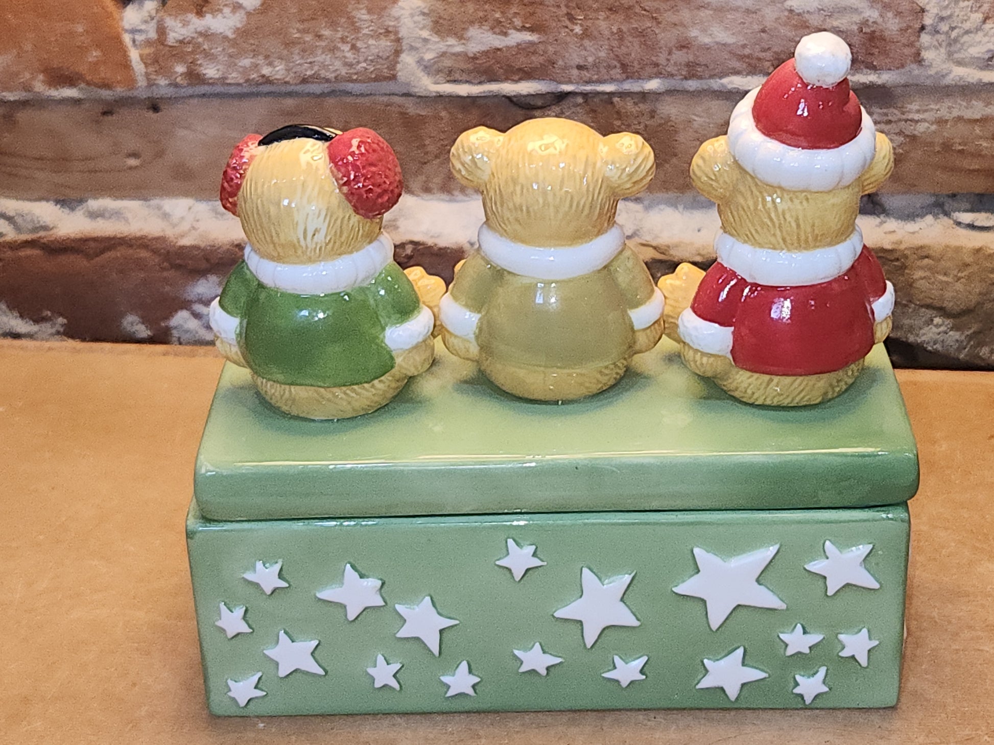 Houston Harvest Three Bears Ceramic Box Winter Stars tb76