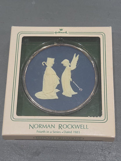 Vintage Hallmark Keepsake Norman Rockwell Cameo Ornament 4th in Series 1983