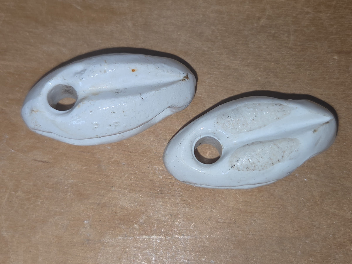 Vintage Ceramic Insulators Wire Strain Johnny Ball Style Egg Shaped Set of 2 AS IS vi10