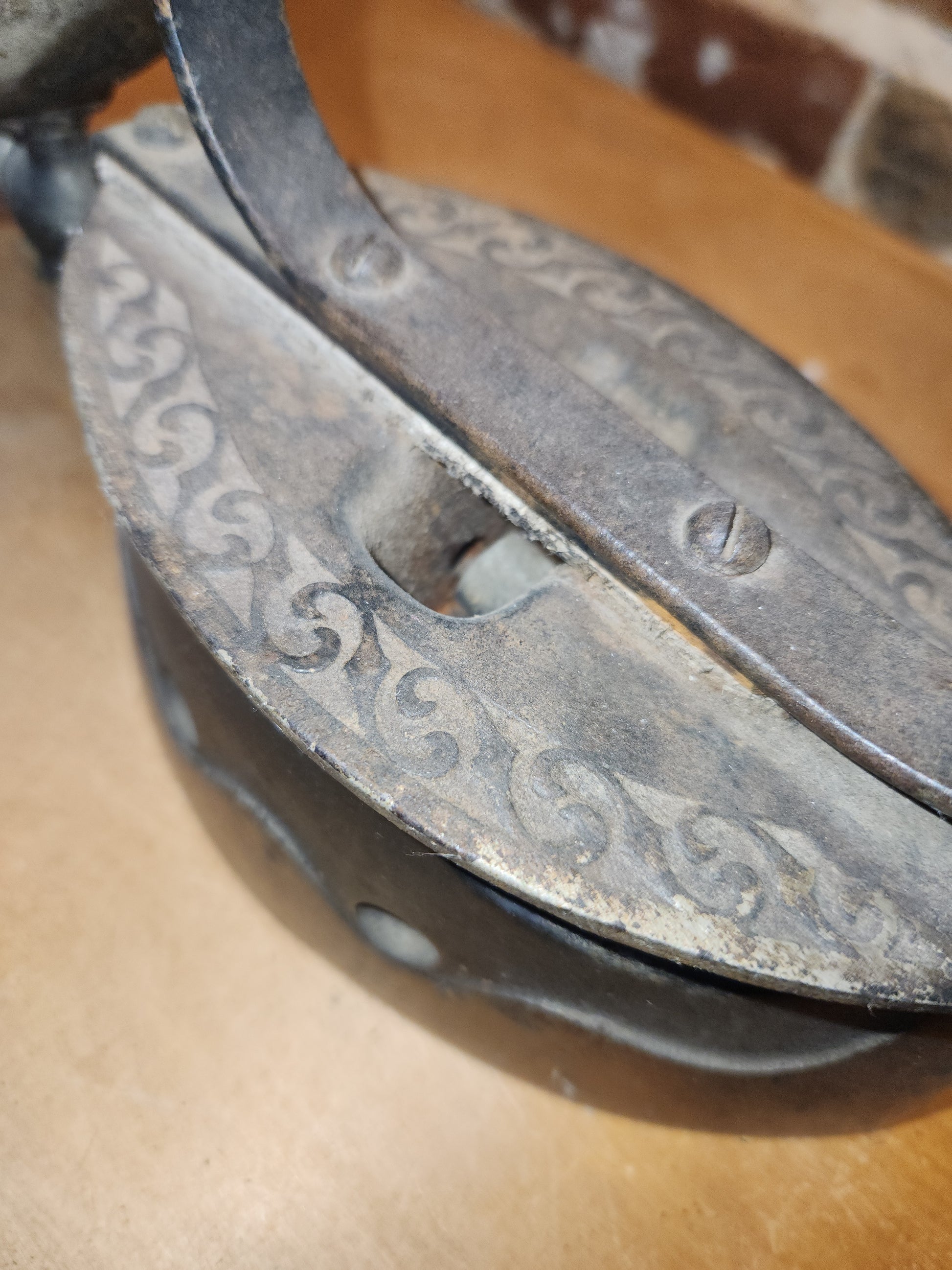 Vintage Gasoline Powered Sad Iron si5