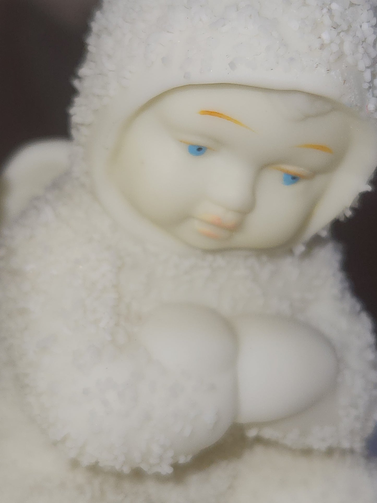 Deptartment 56 Snowbabies "This Will Cheer You Up" #68160 CLEARANCE sb03