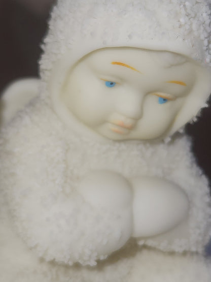 Deptartment 56 Snowbabies "This Will Cheer You Up" #68160 CLEARANCE sb03