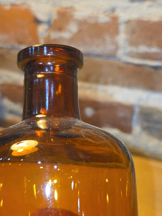 Vintage Medicine Bottles Amber Glass vmb03