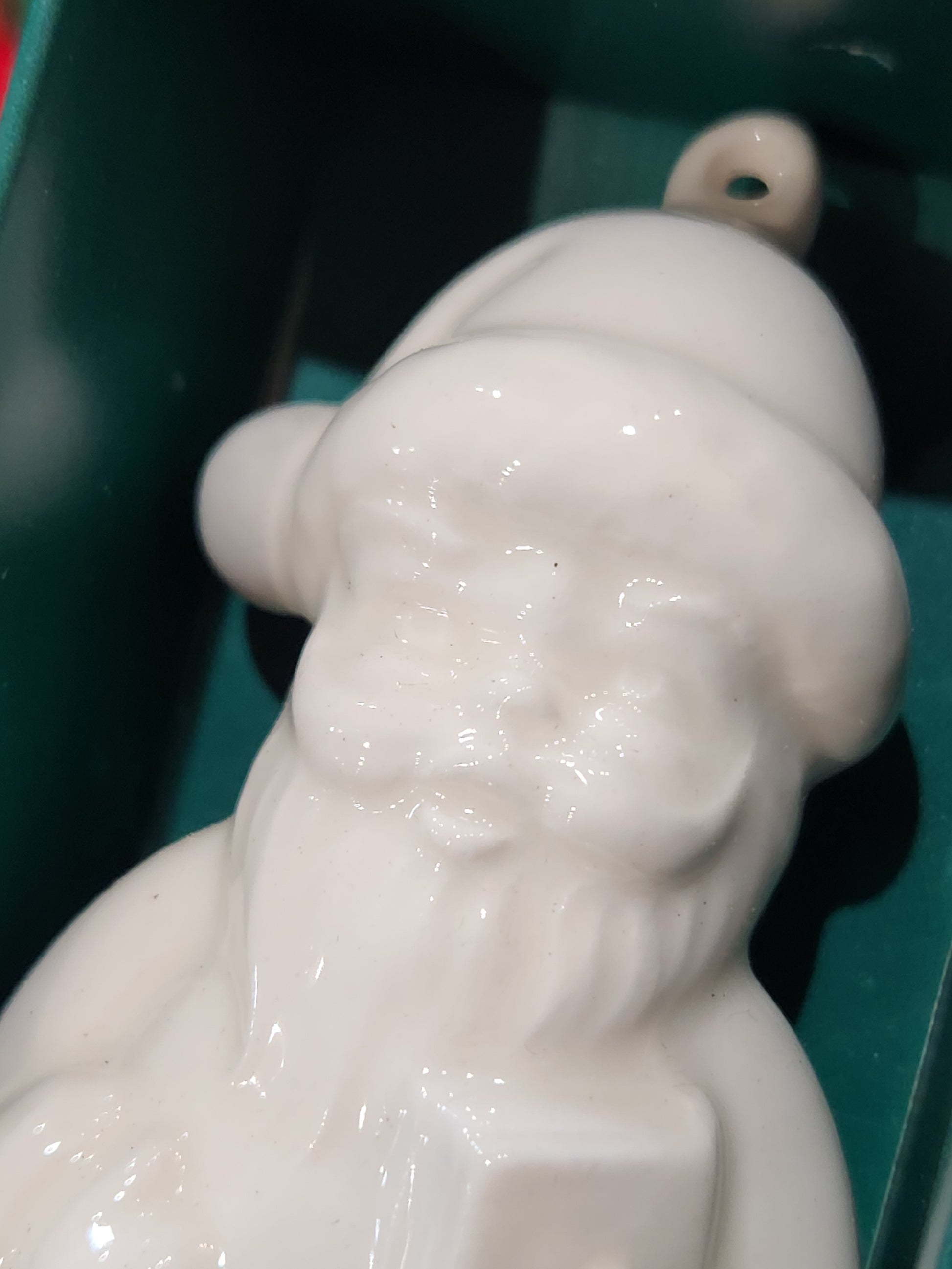 Goebel Santa Annual Ornament - 1978 First Edition New in Box. Og1