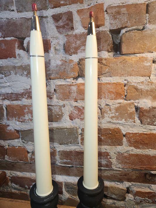 Vintage Everlasting Set of 2 Refillable Candle Sticks with Red Wick Cover Mid Century MCM vc7