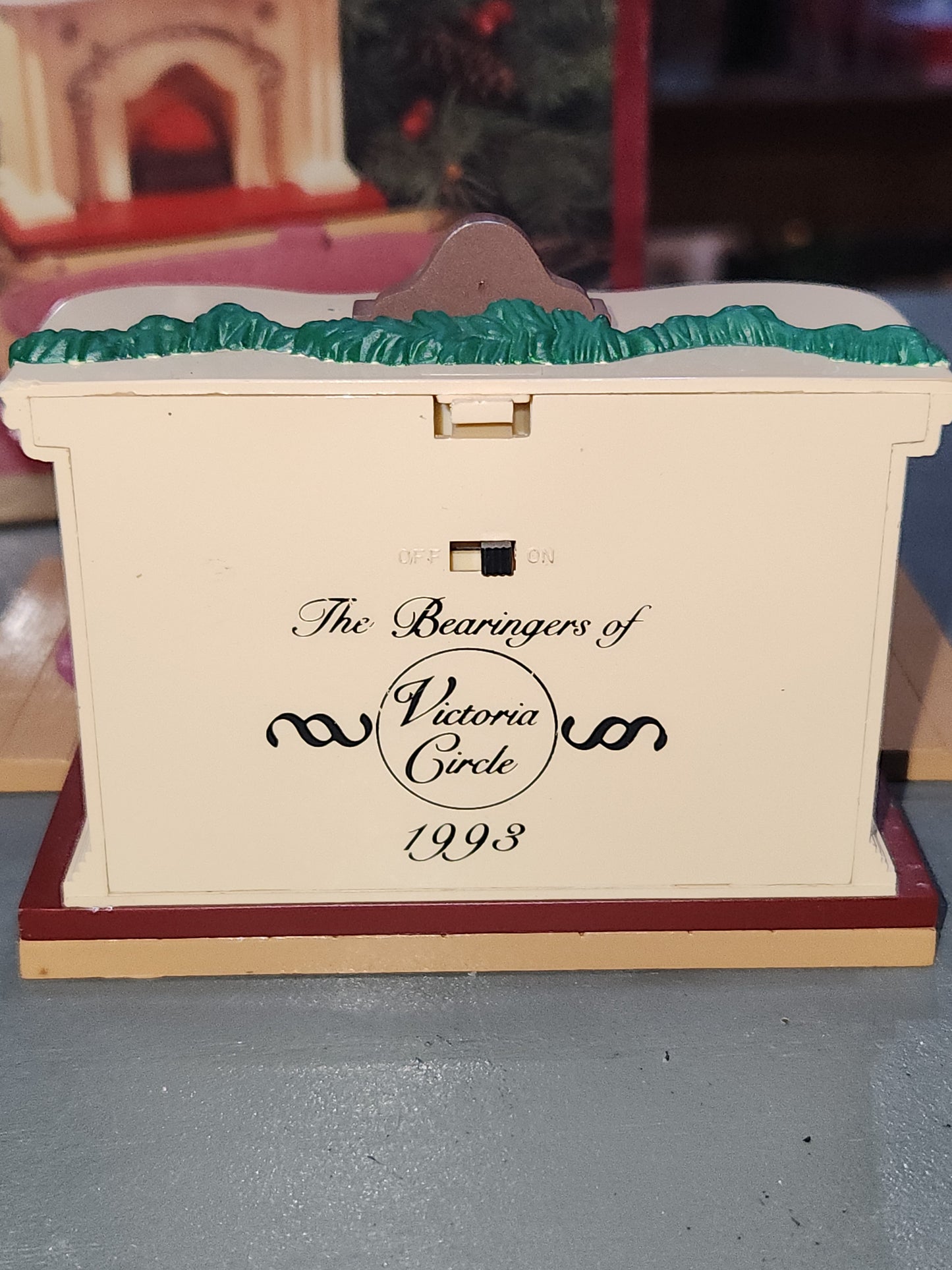 Vintage Hallmark Keepsake Lighted Tabletop Display Flickering Light Fireplace Display for The Bearingers Ornaments 1993 NO Ornaments Included ho1199