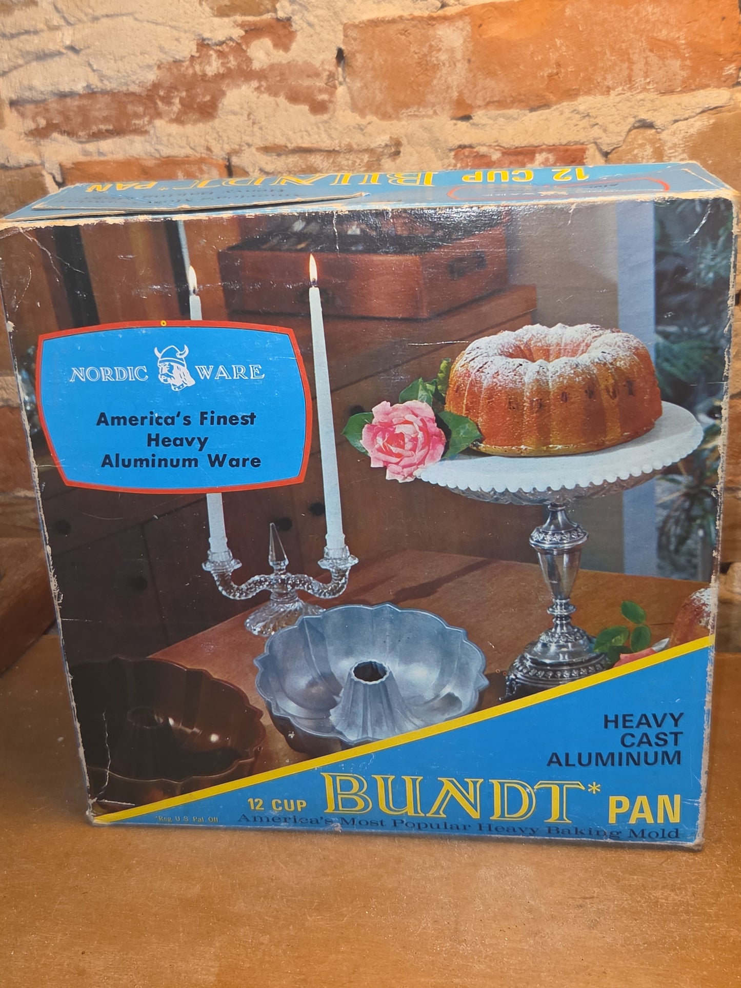 Vintage Nordic Ware Heavy Cast Aluminum 12 Cup Bundt Pan Has Original Box alu51