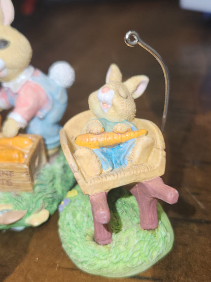 Vintage Hallmark Keepsake Ornament Bumper Crop Bunny Spring Carrots Set of 3 1996 NO BOX Ho01