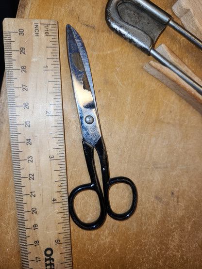 Vintage Sewing Jar Assemblage Wooden Thread Spools Scissors Wooden Clothespins Safety Pin vj12