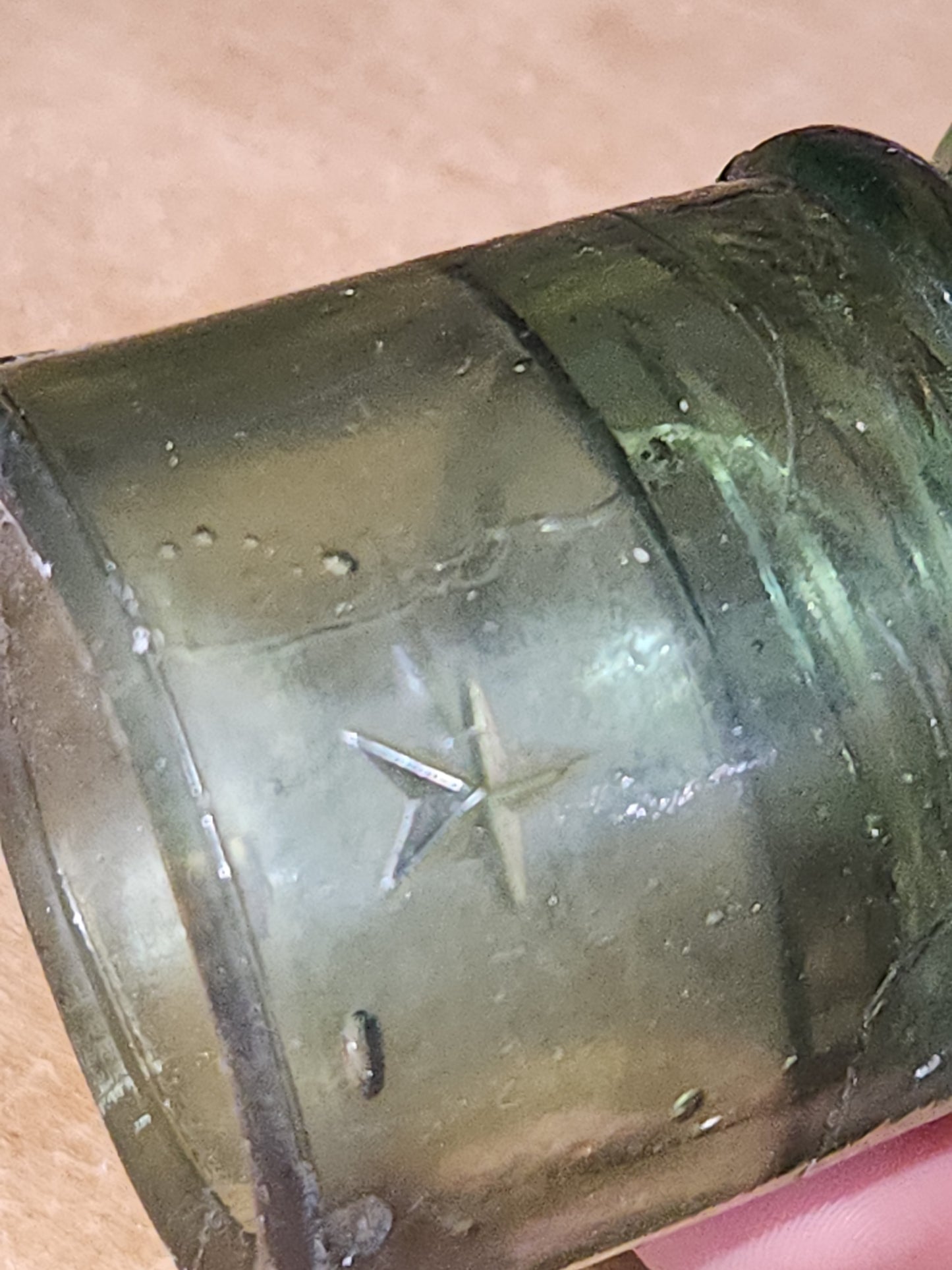 Vintage Insulator 102 Star Pony 7up Green Glass Bubbles DAMAGED si8