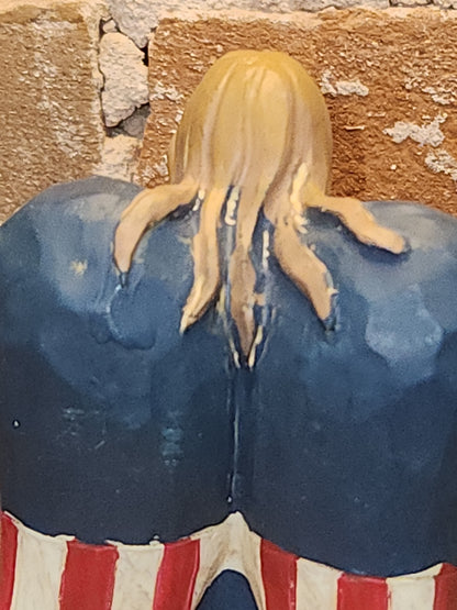 Patriotic Resin Angel with Dove an79
