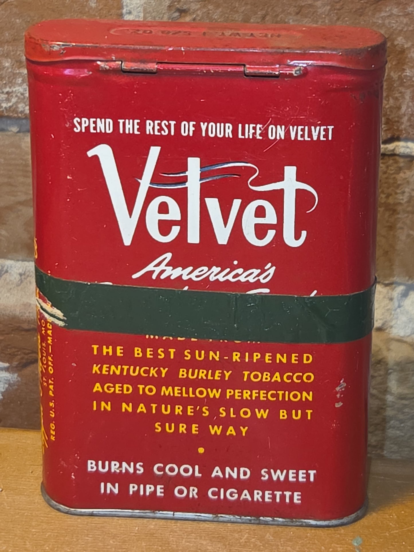 Vintage Tobacco Tin Velvet pipe and cigarette 1 5/8 oz Ligget & Myers AS IS Taped EMPTY tin714