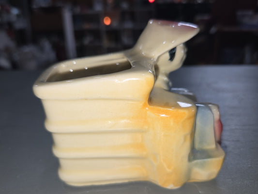 Vintage Planter Shawnee Pottery Chinese Girl or Geisha Reading a Book 574 READ Description Please