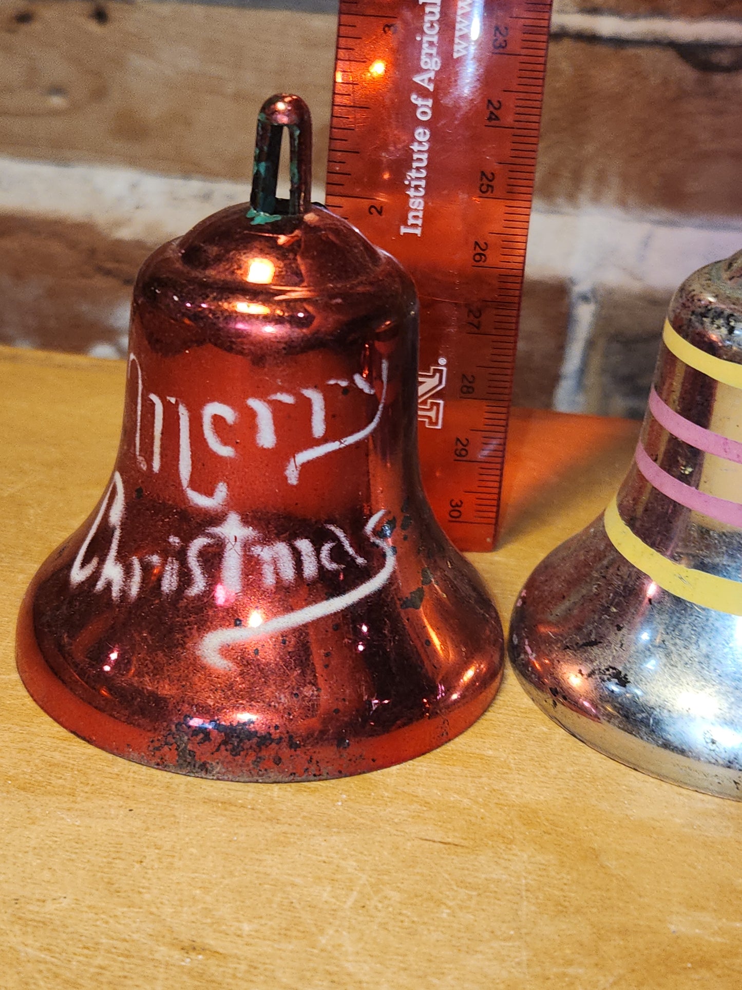 Vintage Hard Plastic Bells Unmatched Set of 4 AS IS bel8