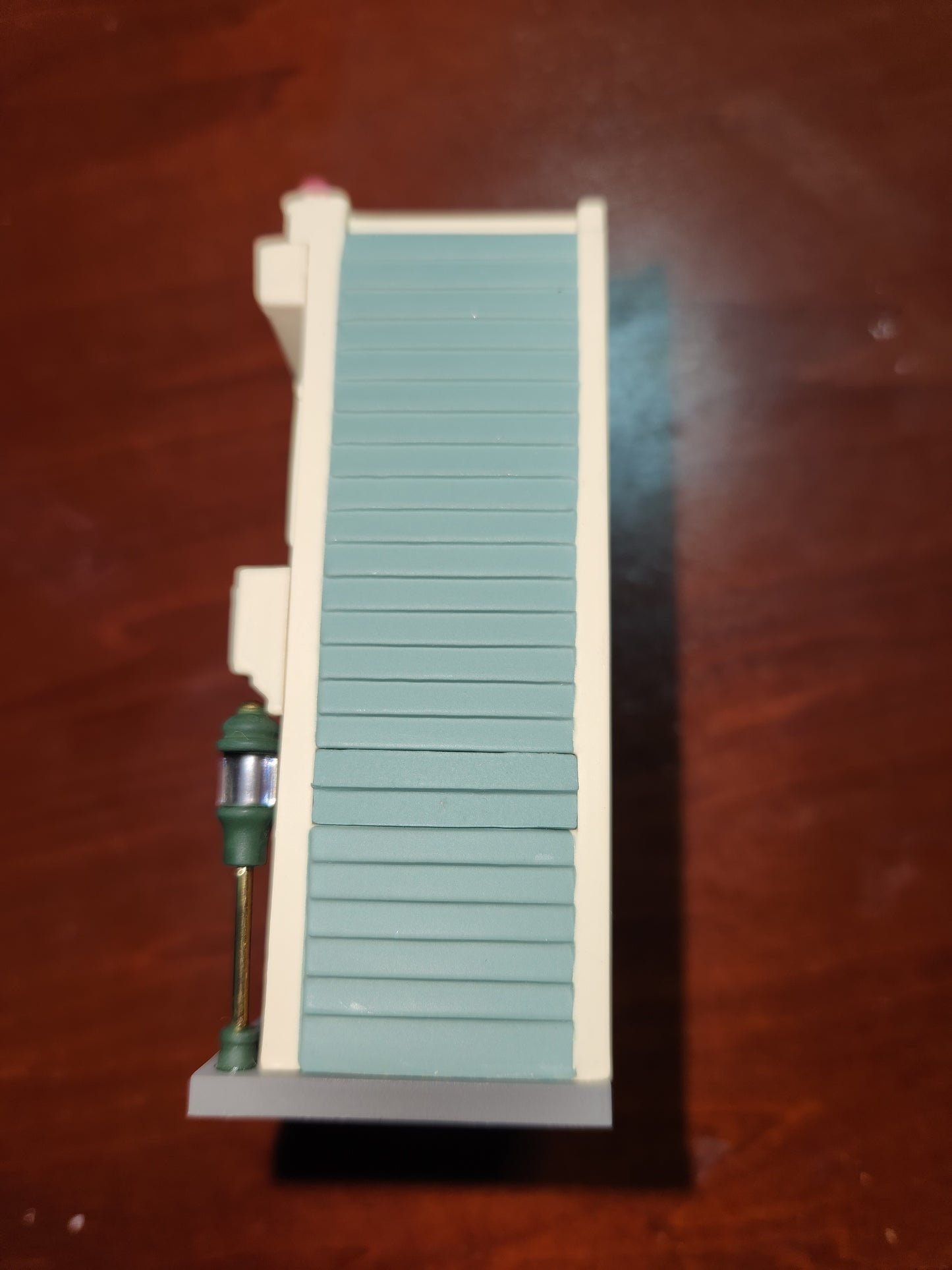 Hallmark five and ten store Nostalgic House & Shops hh1992