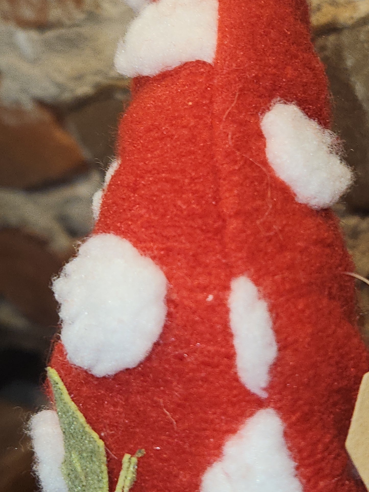 Christmas Gnome with Holly White Beard Lights Up gn05