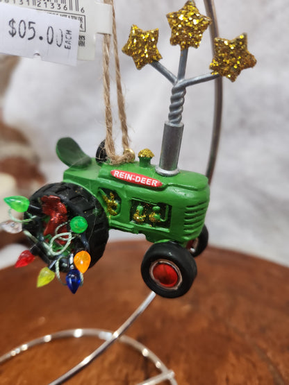 3.25" Green RESIN TRACTOR ORNAMENT ot1