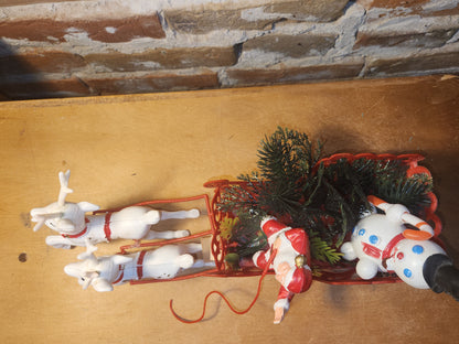Vintage Florabelle Flowers Plastic Sleigh Santa Reindeer Snowman Plastic Greenery Hong Kong AS IS vs82