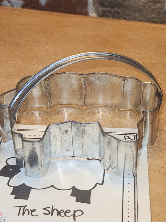 Vintage Collectible Cookie Cutter Ann Clark The Sheep AC1