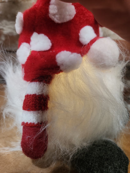 Christmas Gnome with Holly White Beard Lights Up gn05