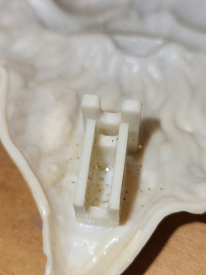 Vintage Gold Glitter Molded Plastic Santa Head Ornament Light Illumination sa11