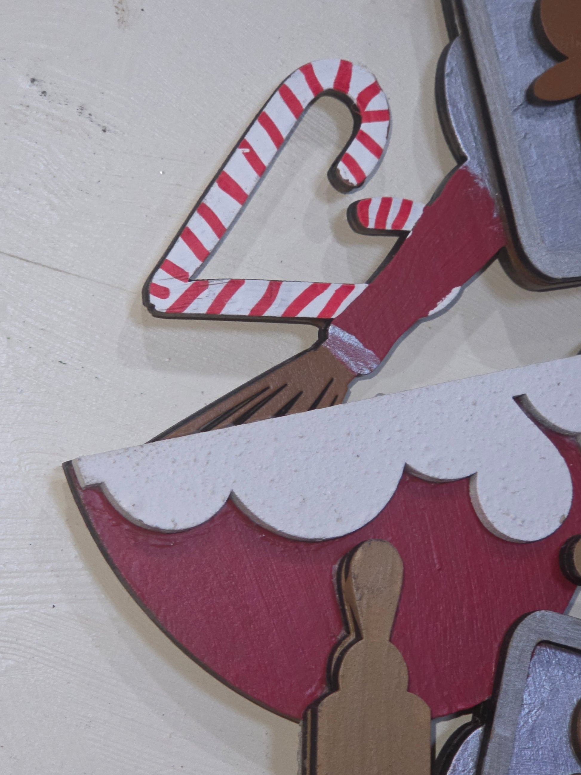 Making Gingerbread Men and Candy Canes Insert for Interchangeable Pot Spilling Door Sign *Sign Sold Seperately* pi11