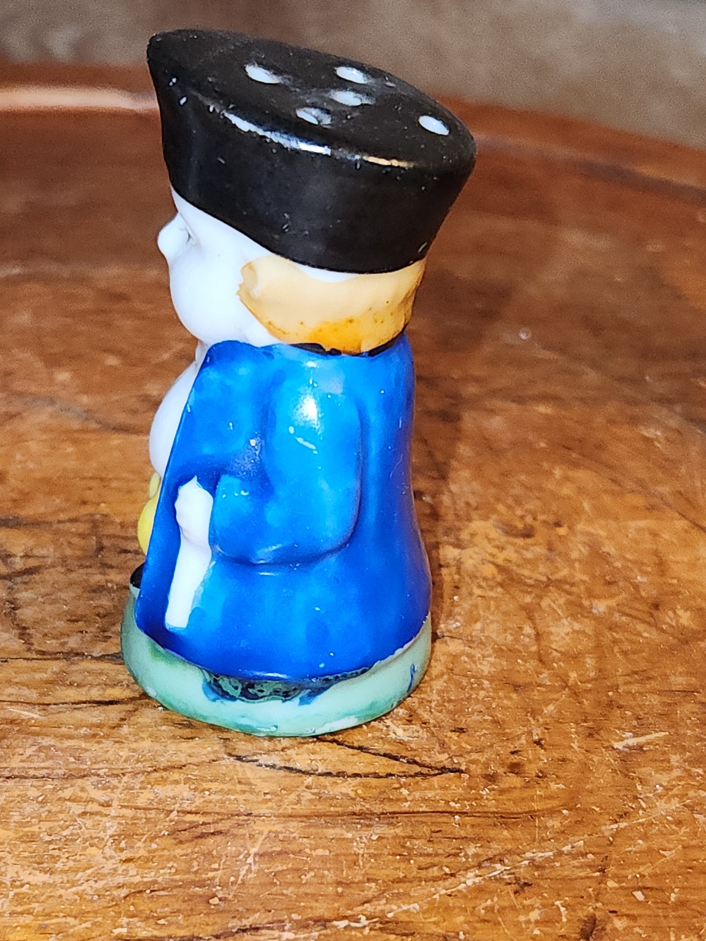 Vintage Colonial Man Salt OR Pepper Shaker Set made in Japan ONLY THE MAN JUST ONE NOT A SET