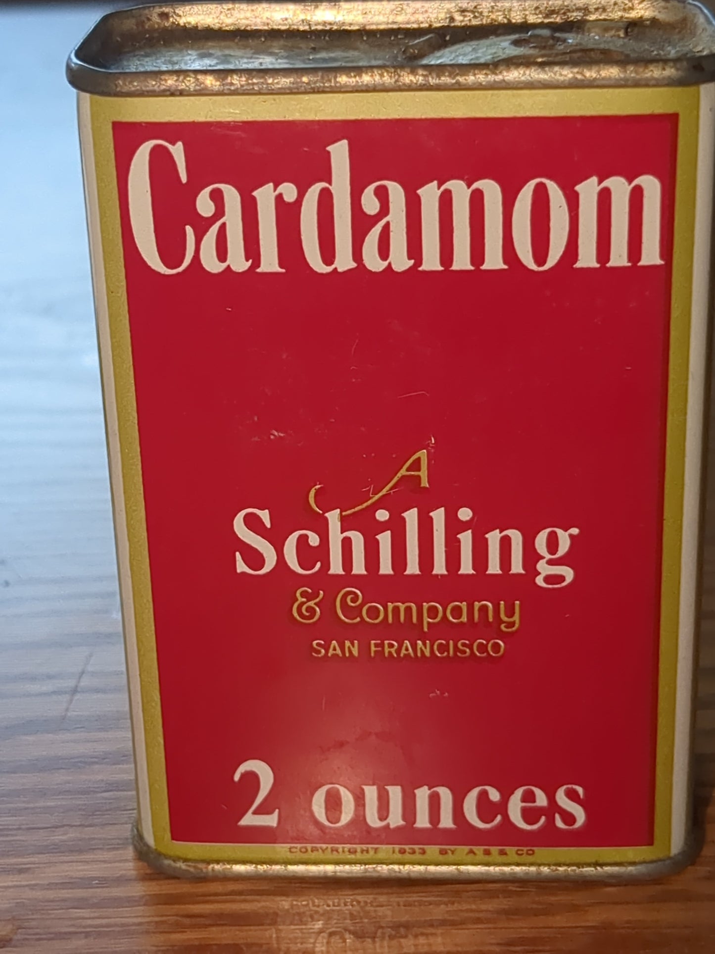 vintage Schilling spice tin Cardamom ST1