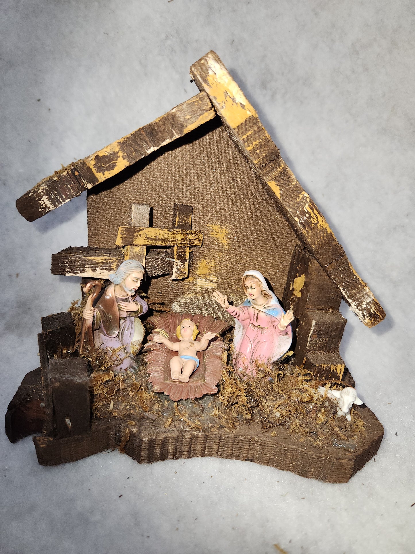 Vintage Italian Small Nativity Set. Mary, Joseph, Jesus, Sheep, Creche NO BOX ns77