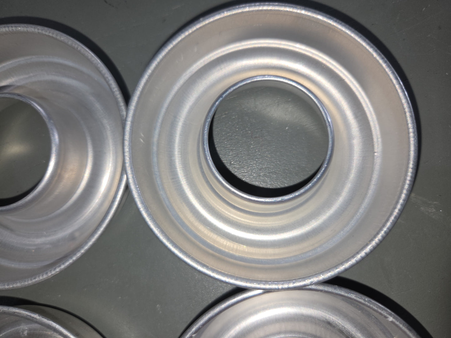 Vintage Aluminum Mini Round Ring Molds Cake, Jello, Desserts Set of 6 AS IS 3.5” bt8